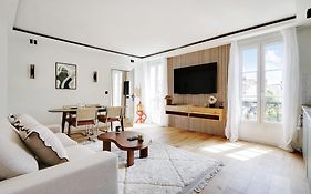 Olympiades - Patay Beautiful Apartment